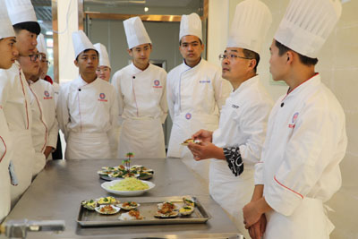 厨师培训+山东英才烹饪学院 (13).jpg 厨师培训+山东英才烹饪学院 (13).jpg