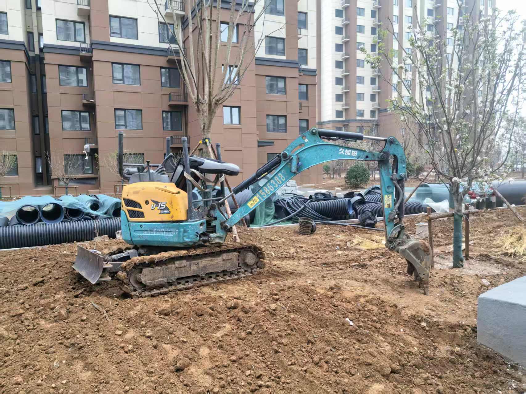 挖机出租，建筑拆除